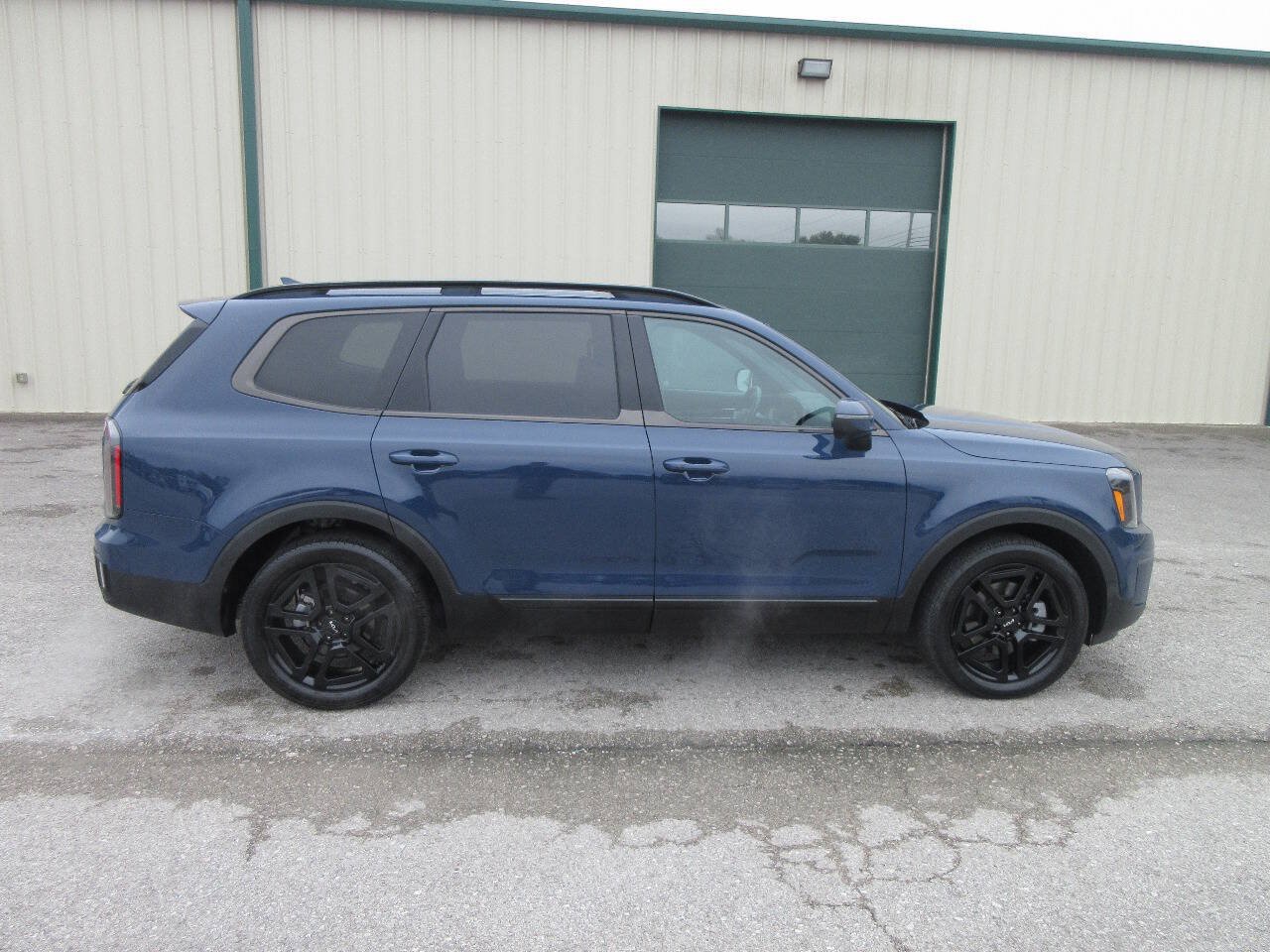 Used 2024 Kia Telluride EX X-Line AWD/4WD image 7