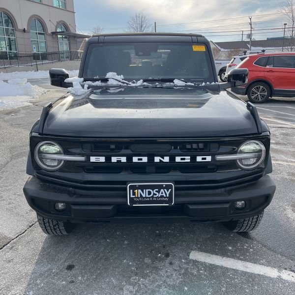Used 2024 Ford Bronco Outer Banks image 9