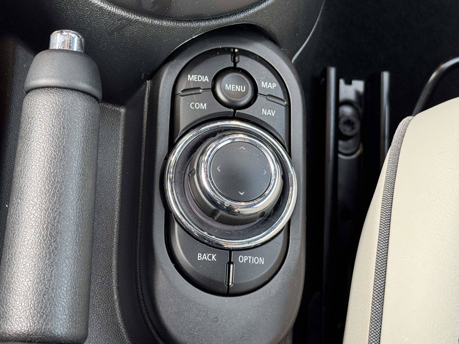 Used 2023 MINI Cooper S FWD image 9