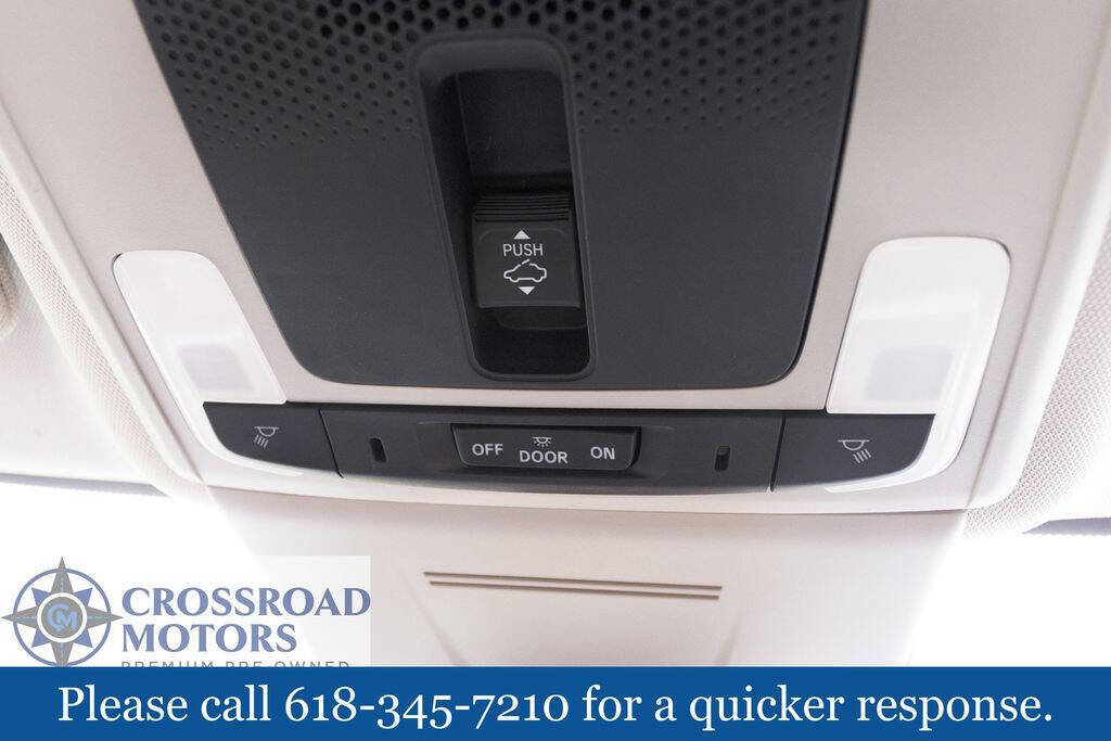 Used 2022 Honda Civic EX image 39