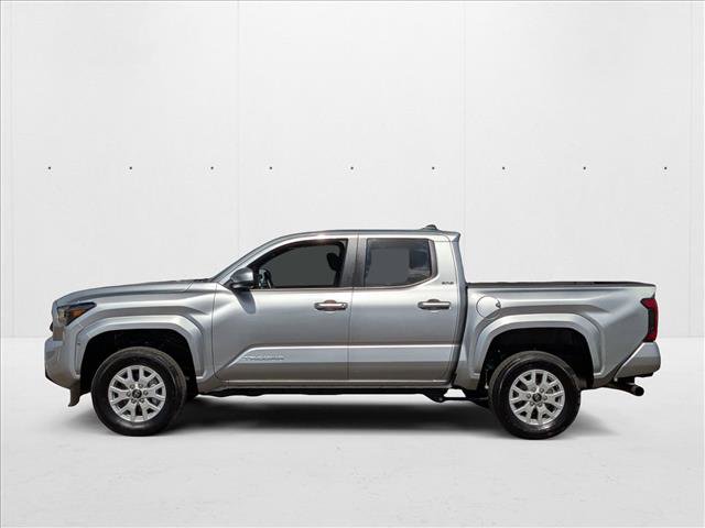 Used 2025 Toyota Tacoma SR5 image 8