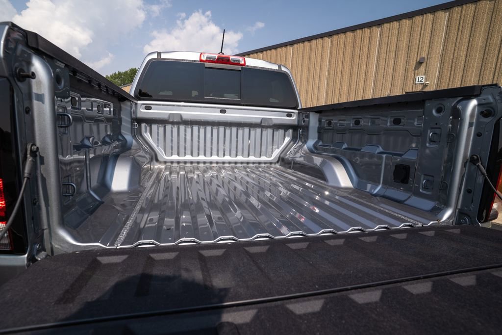 New 2025 Chevrolet Colorado LT w/ LT Convenience Package image 35