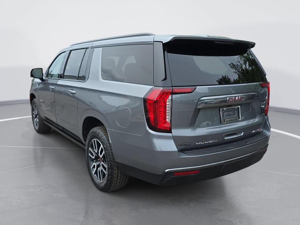 Used 2021 GMC Yukon XL AT4 w/ AT4 Premium Package AWD/4WD image 6
