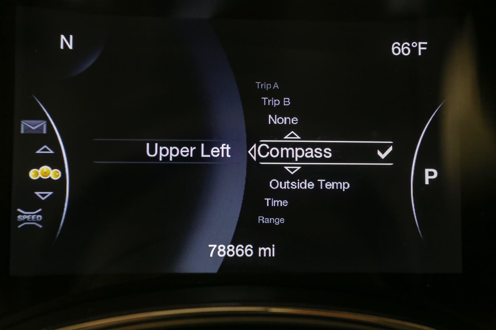 Used 2018 Jeep Grand Cherokee Trailhawk w/ Trailhawk Luxury Group AWD/4WD image 47