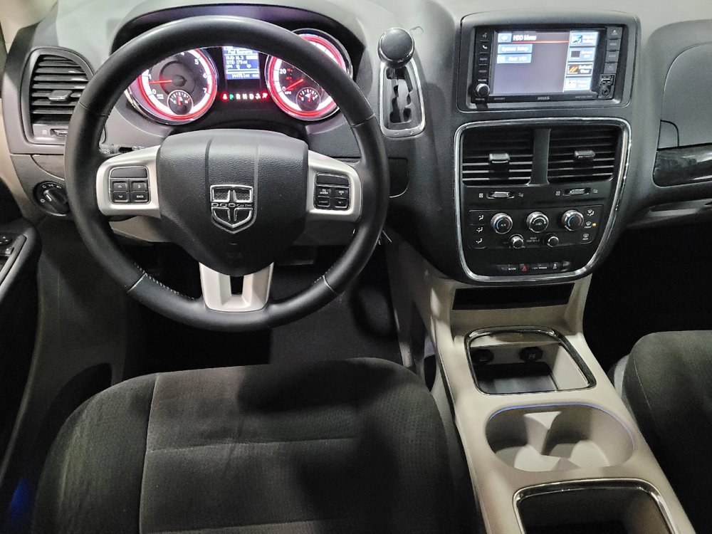 Used 2015 Dodge Grand Caravan SXT w/ Rear Park Assist Package FWD image 22