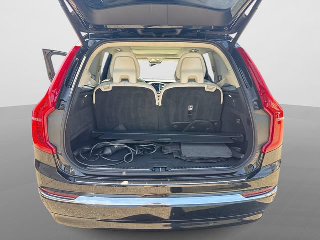 Used 2023 Volvo XC90 T8 Plus w/ Protection Package Premier AWD/4WD image 24