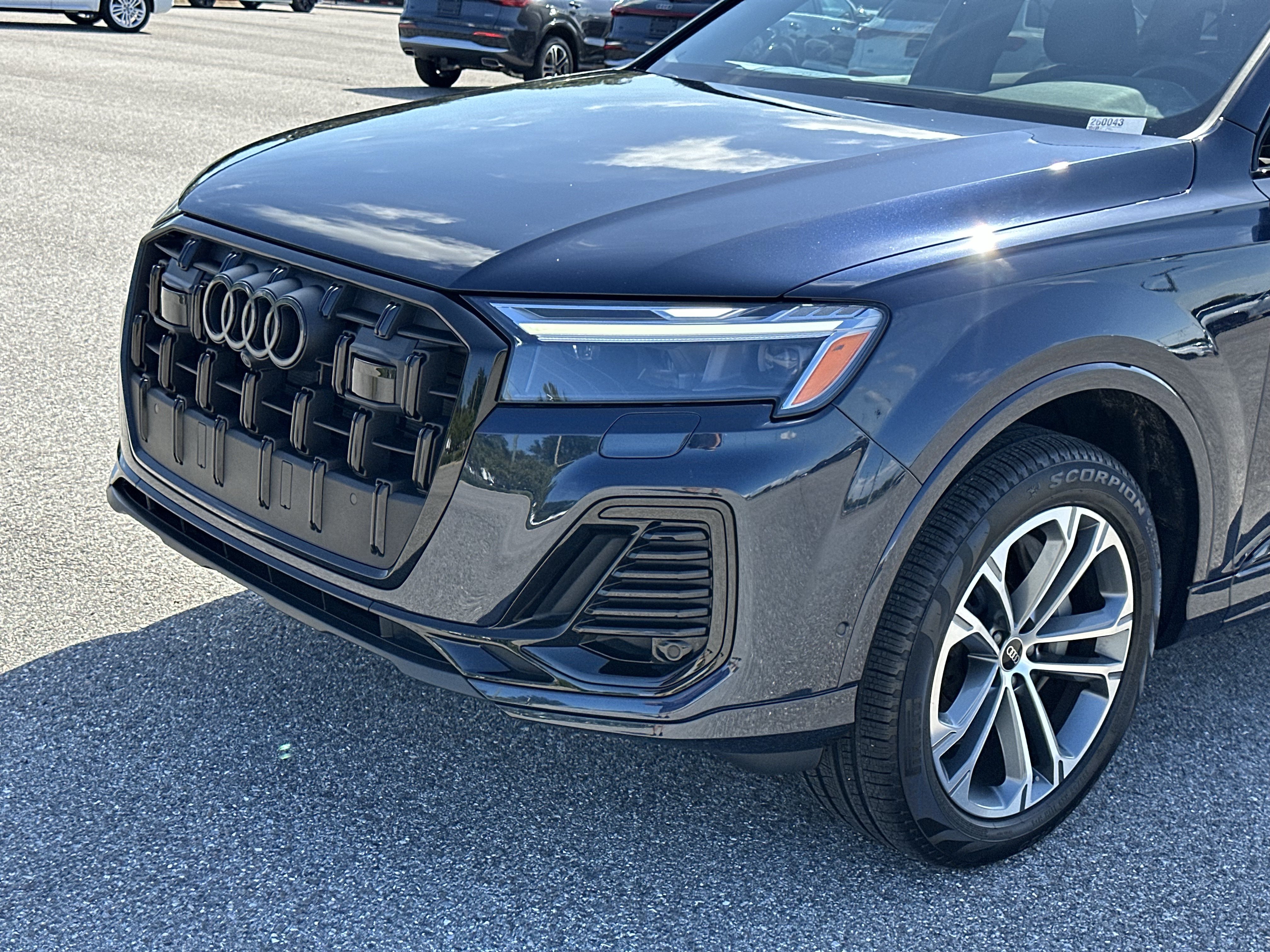 Certified 2026 Audi Q7 2.0T Premium w/ Convenience Plus Package AWD/4WD image 9