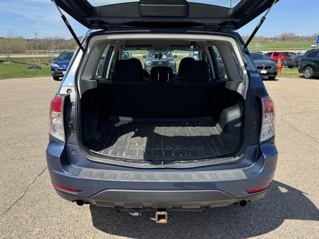 Used 2012 Subaru Forester 2.5X w/ Alloy Wheel Pkg AWD/4WD image 12