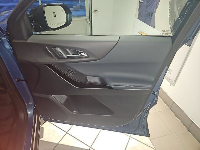 New 2026 Chevrolet Equinox LT w/ Convenience Package II image 28