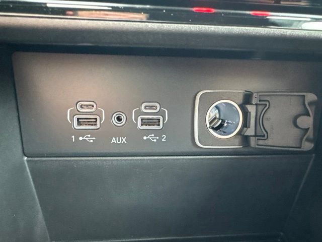 New 2027 Jeep Grand Cherokee Laredo AWD/4WD image 23