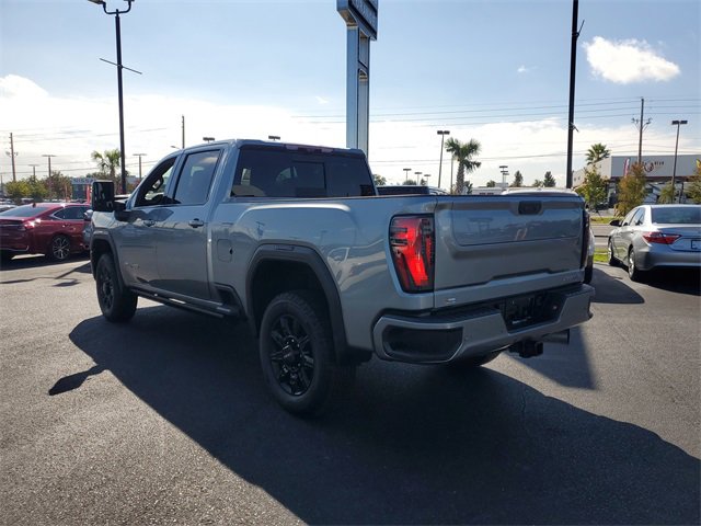 Used 2024 GMC Sierra 2500 AT4 w/ AT4 Premium Plus Package image 4