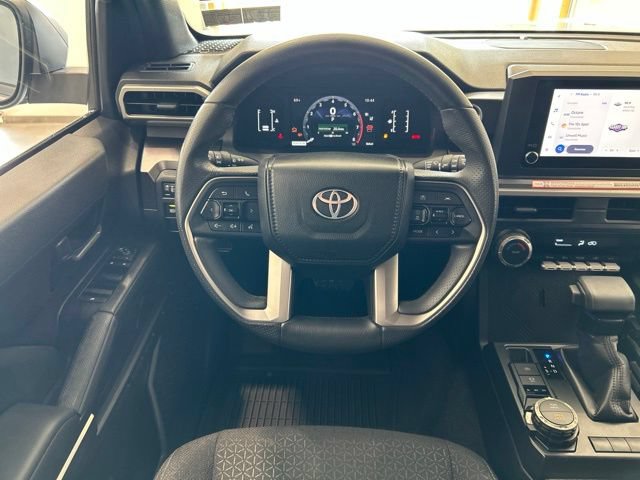 Certified 2026 Toyota 4Runner SR5 AWD/4WD image 8