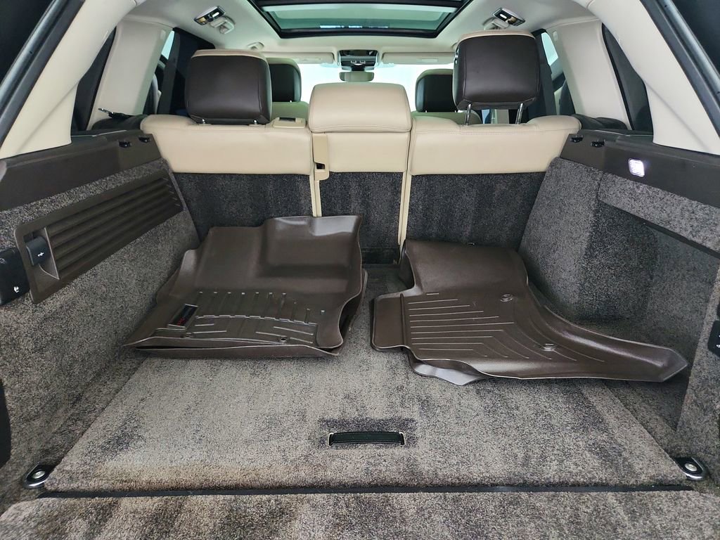Used 2018 Land Rover Range Rover HSE image 40