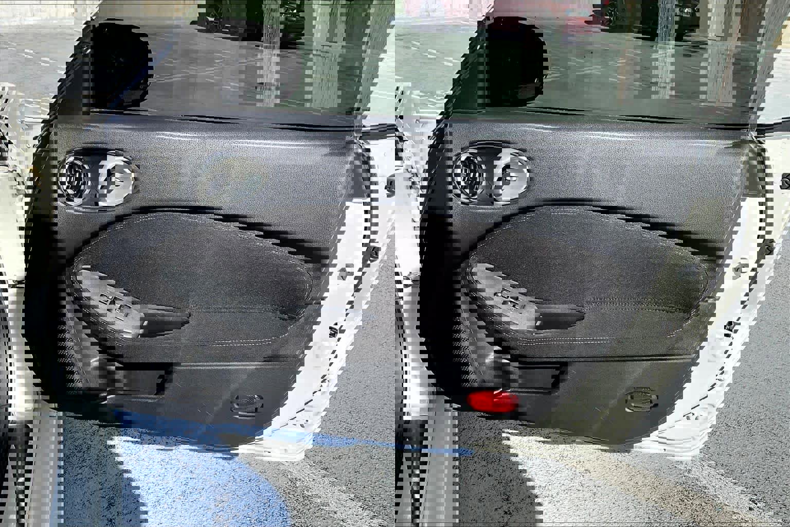 Used 2020 Nissan 370Z Coupe image 16