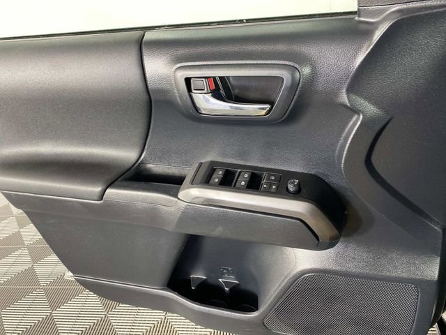 Used 2019 Toyota Tacoma TRD Sport w/ Technology Package AWD/4WD image 24