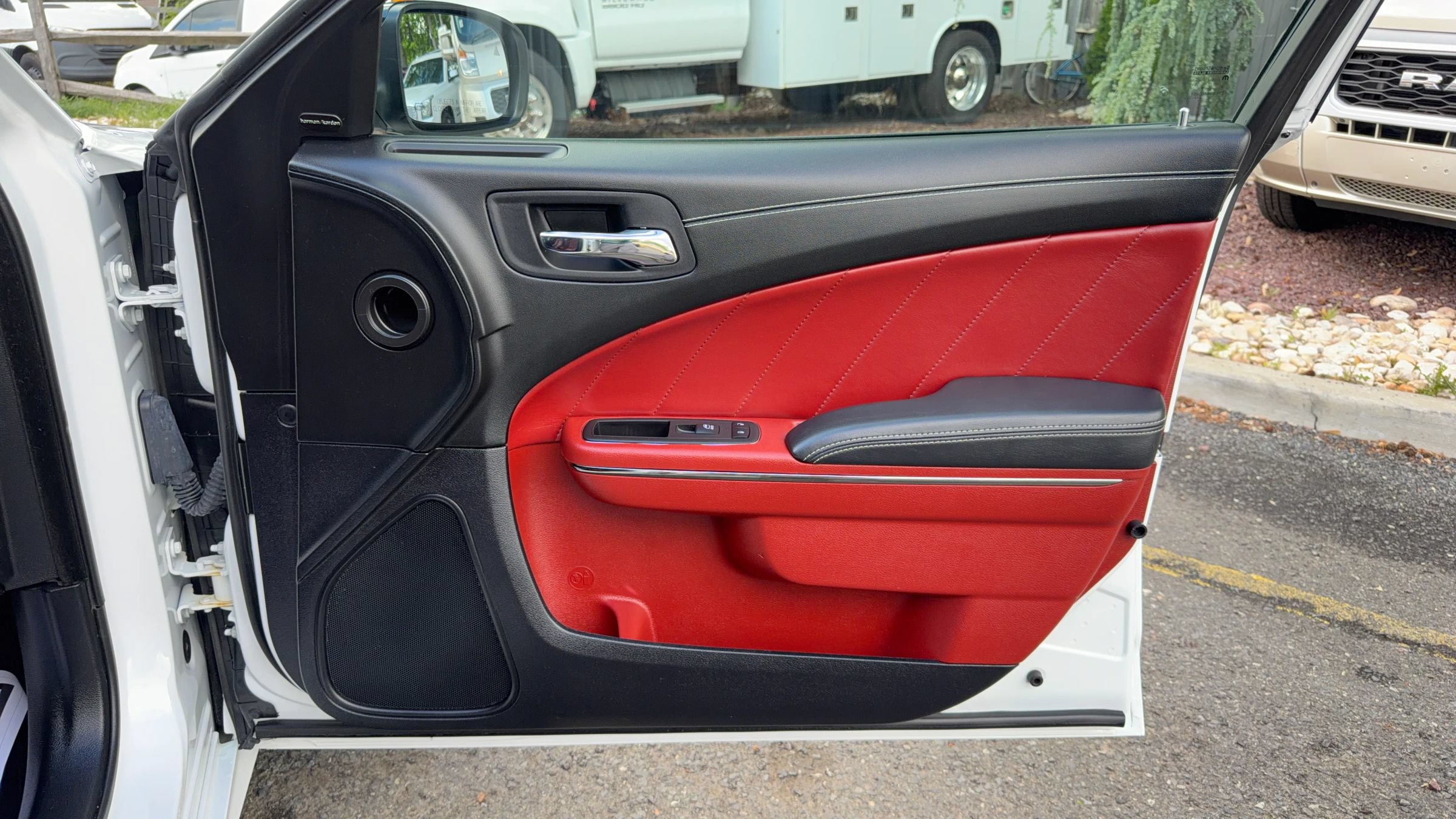 Used 2023 Dodge Charger SRT Hellcat w/ Harman/Kardon Audio Group RWD image 16