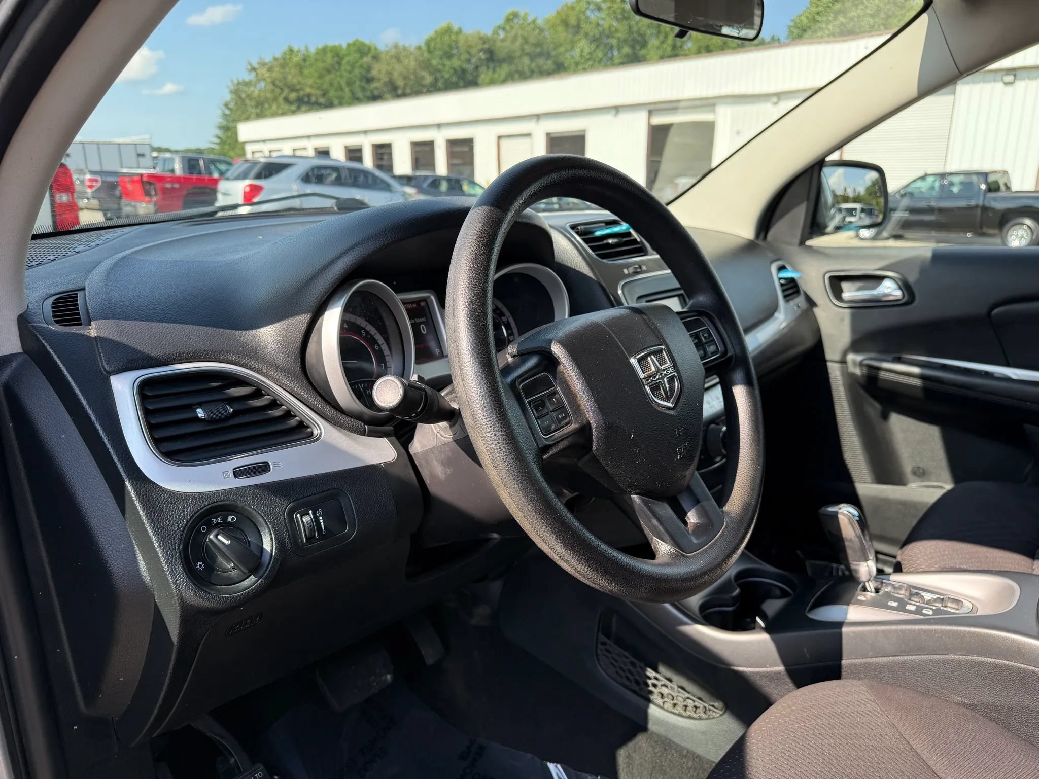 Used 2015 Dodge Journey American Value Package w/ Flexible Seating Group FWD image 17