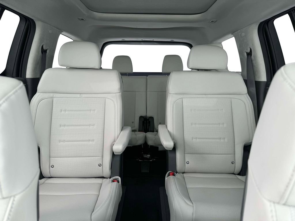 New 2025 Hyundai Santa Fe Calligraphy image 16