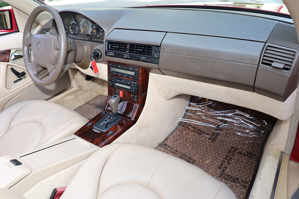 Used 1997 Mercedes-Benz SL 320 image 9