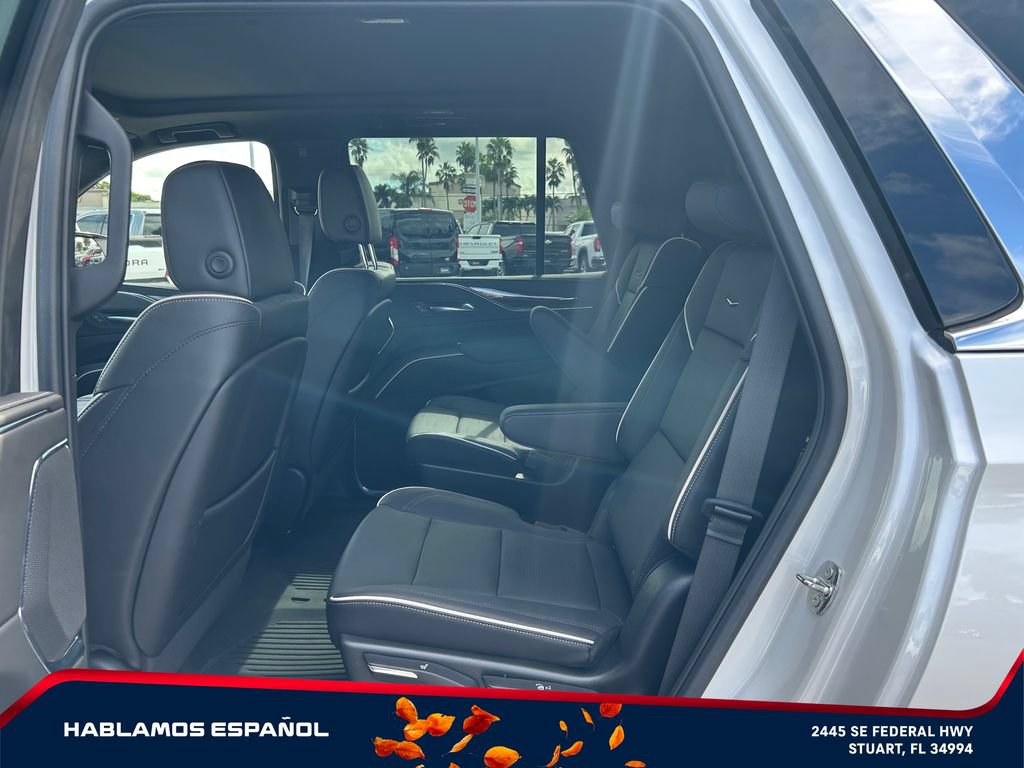 Used 2023 Cadillac Escalade Premium Luxury w/ LPO, Radiant Package AWD/4WD image 14