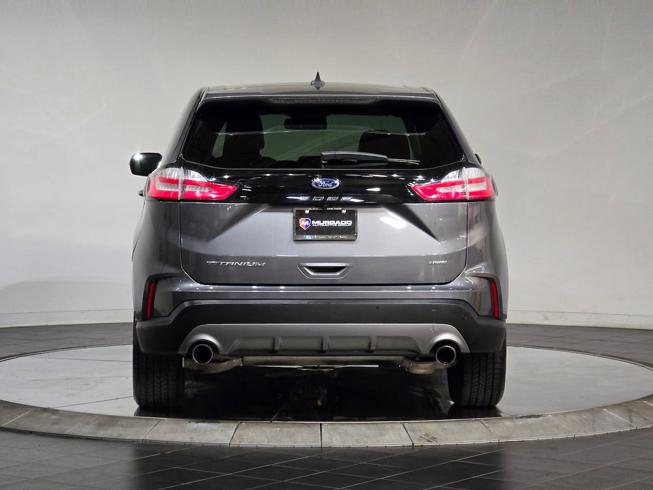 Used 2022 Ford Edge Titanium image 10