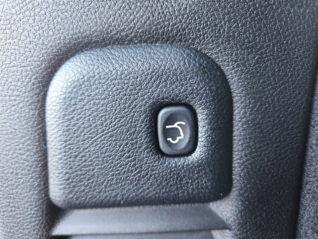 Used 2020 Dodge Durango GT image 19