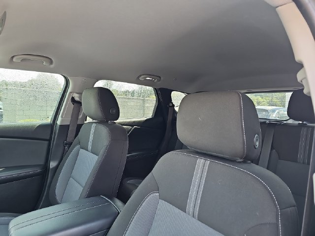 Used 2023 Chevrolet Blazer LT FWD image 16