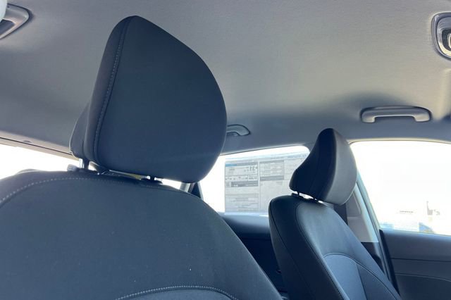 New 2026 Hyundai Kona SE image 17