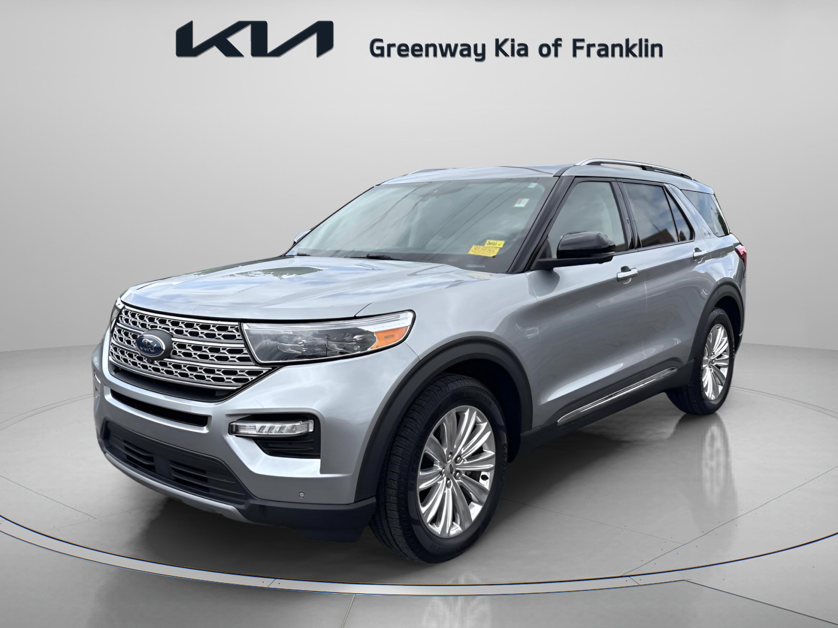 Used 2021 Ford Explorer Limited w/ Equipment Group 301A RWD image 3
