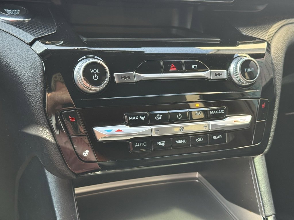 Used 2022 Ford Explorer ST-Line w/ Class IV Trailer Tow Package image 15