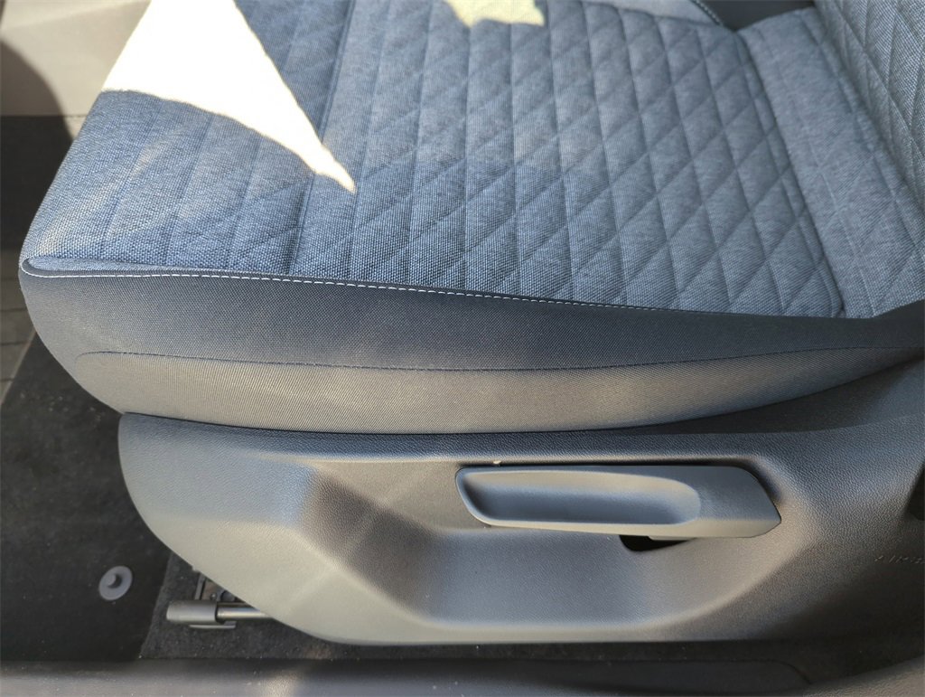 New 2026 Volkswagen Tiguan S image 27