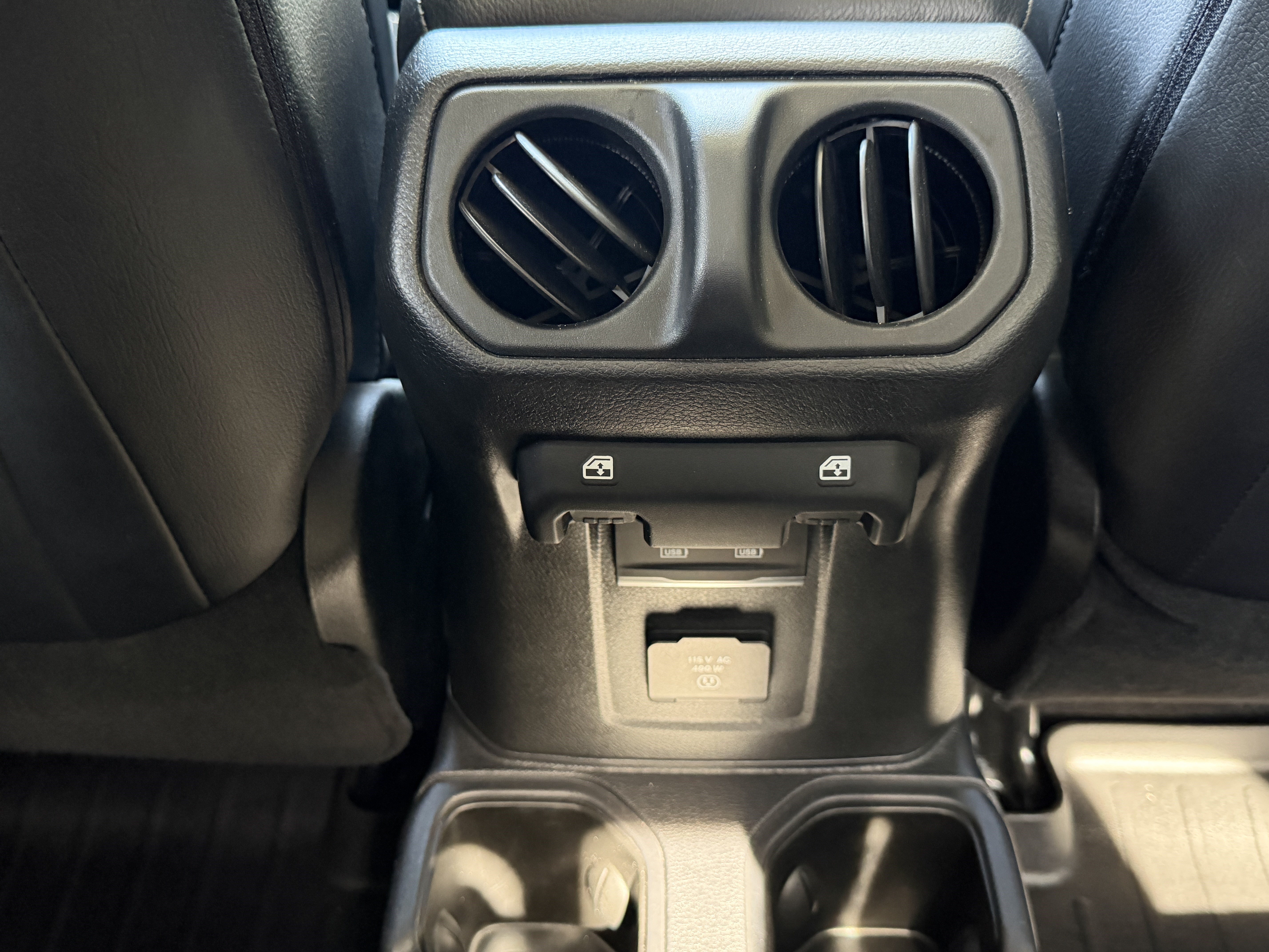 Used 2021 Jeep Gladiator Sport AWD/4WD image 23