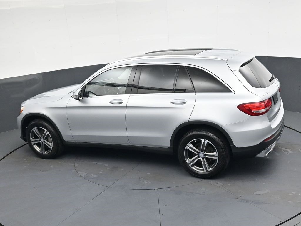 Used 2016 Mercedes-Benz GLC 300 4MATIC w/ Premium Package image 22