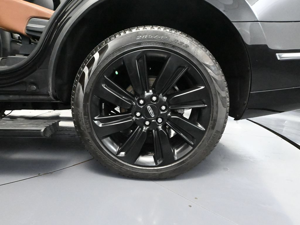 Used 2024 Lincoln Navigator Reserve w/ Equipment Group 201A AWD/4WD image 14
