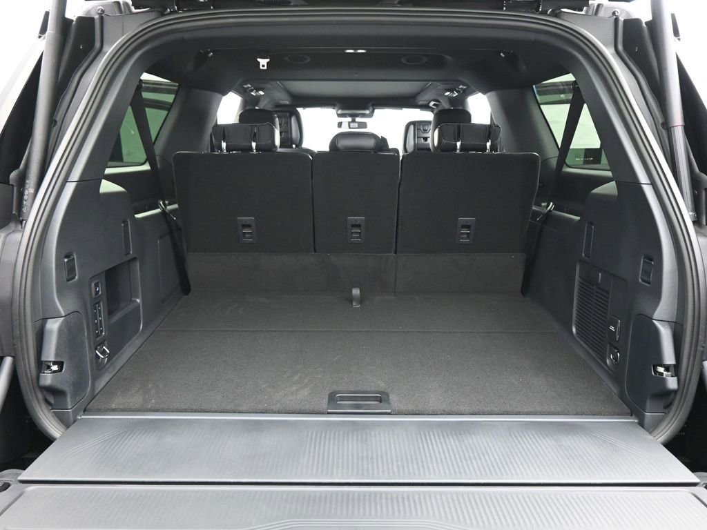 New 2026 Ford Expedition Max Platinum image 21