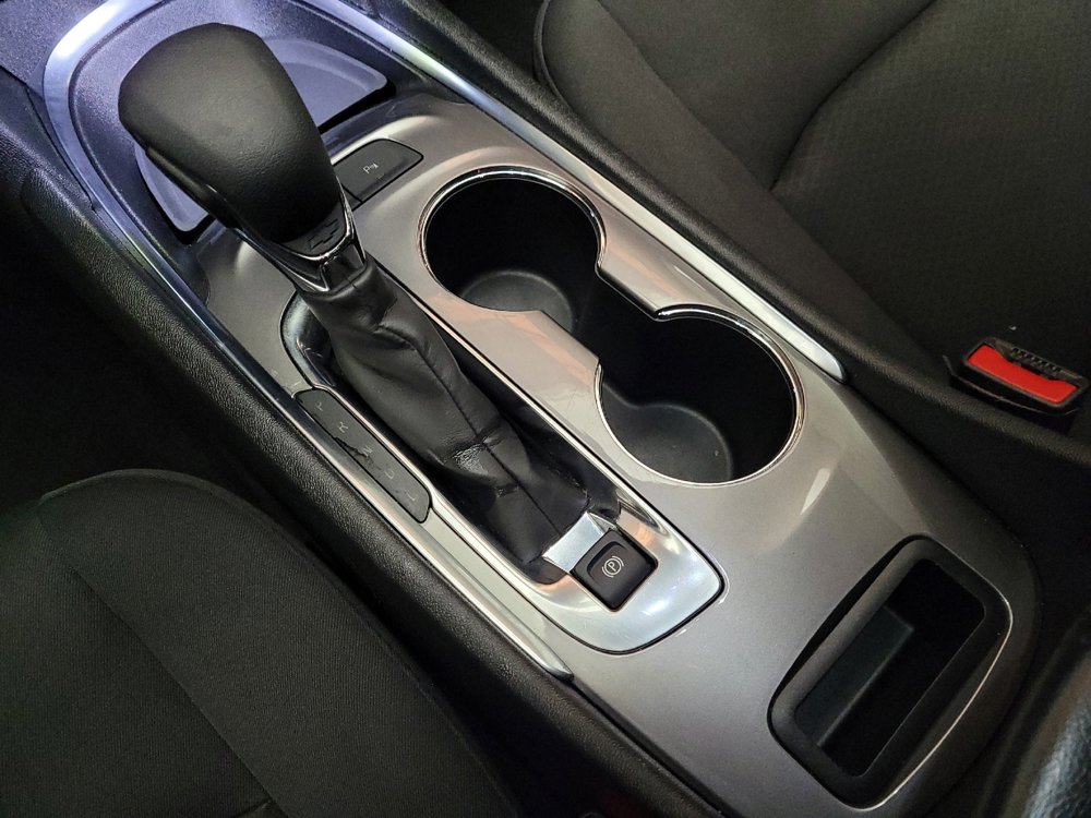 Used 2024 Chevrolet Malibu LT image 26