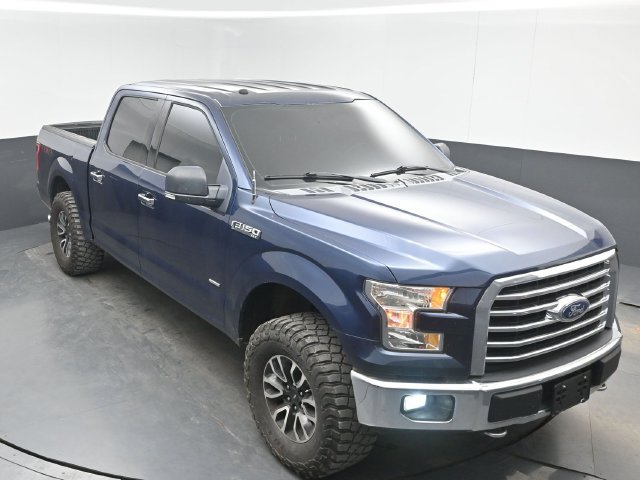 Used 2017 Ford F150 XLT w/ Equipment Group 302A Luxury AWD/4WD image 13