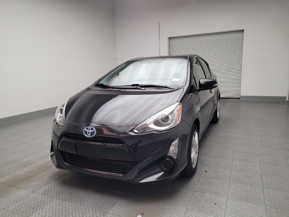 Used 2015 Toyota Prius C One image 15