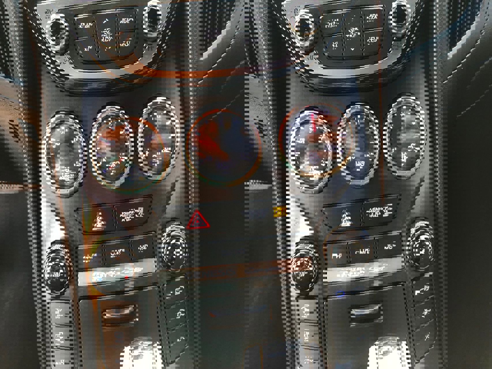 Used 2013 Hyundai Genesis 2.0T image 21