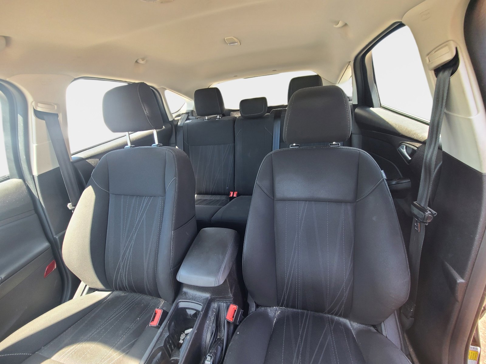 Used 2016 Ford Focus SE FWD image 9