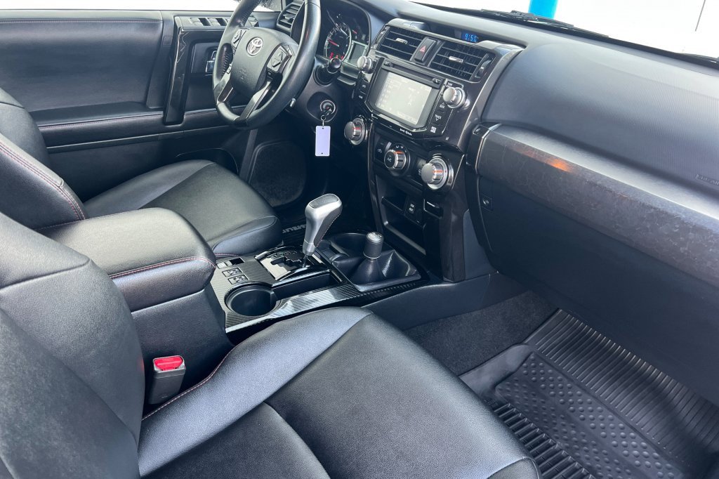 Used 2019 Toyota 4Runner TRD Off-Road Premium image 13