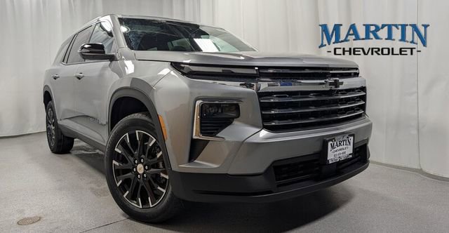 New 2026 Chevrolet Traverse LT image 1