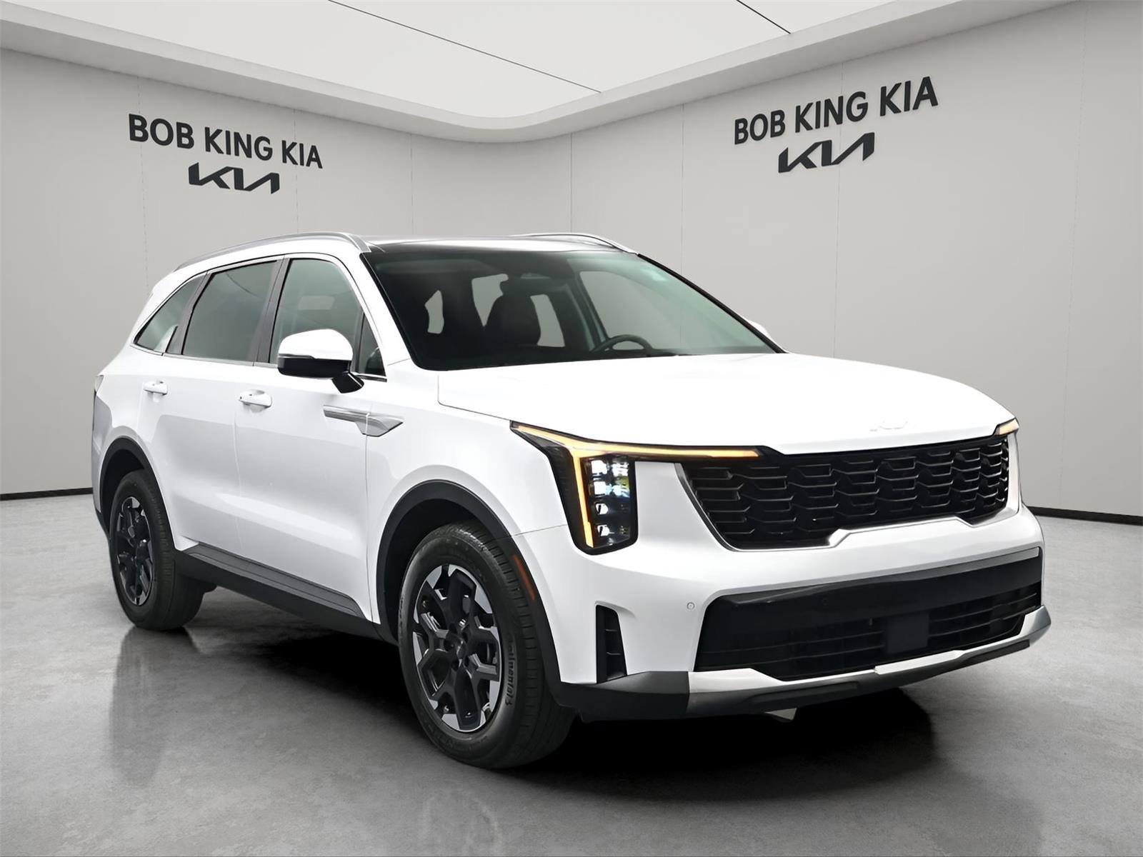 Used 2025 Kia Sorento S w/ Panoramic Sunroof Package FWD image 17
