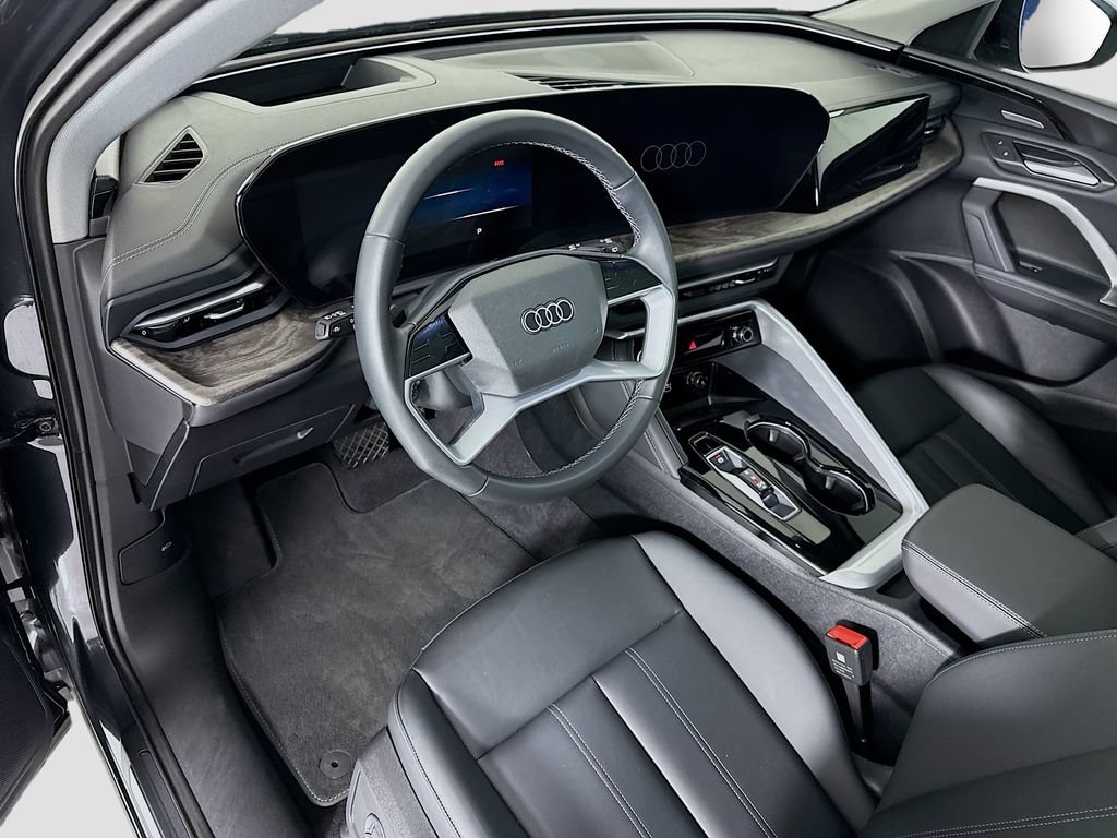 Certified 2025 Audi Q5 Premium w/ Premium Plus AWD/4WD image 9