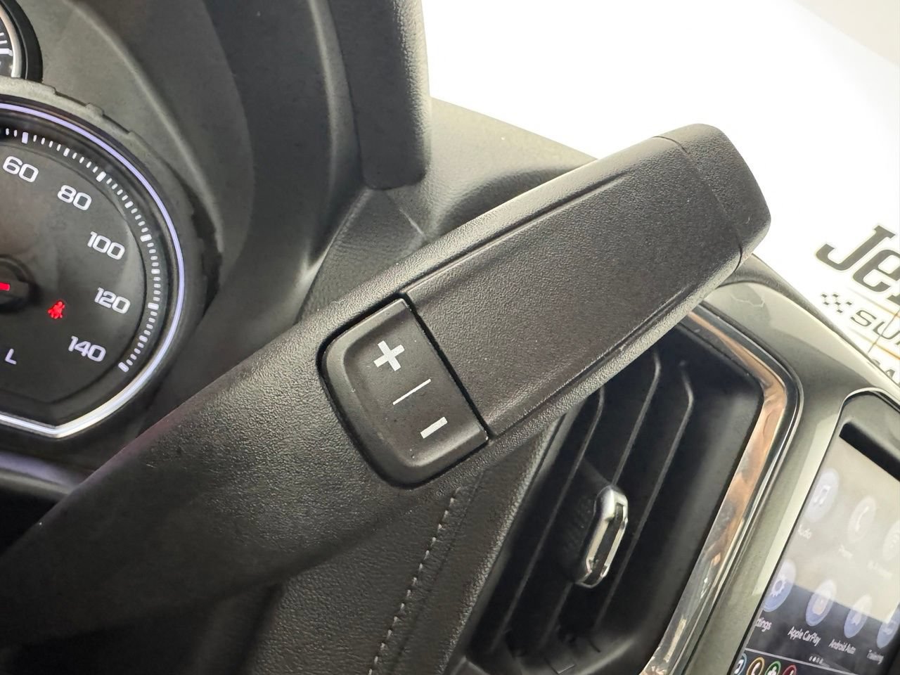 Used 2021 Chevrolet Silverado 1500 LT Trail Boss w/ Convenience Package II AWD/4WD image 20