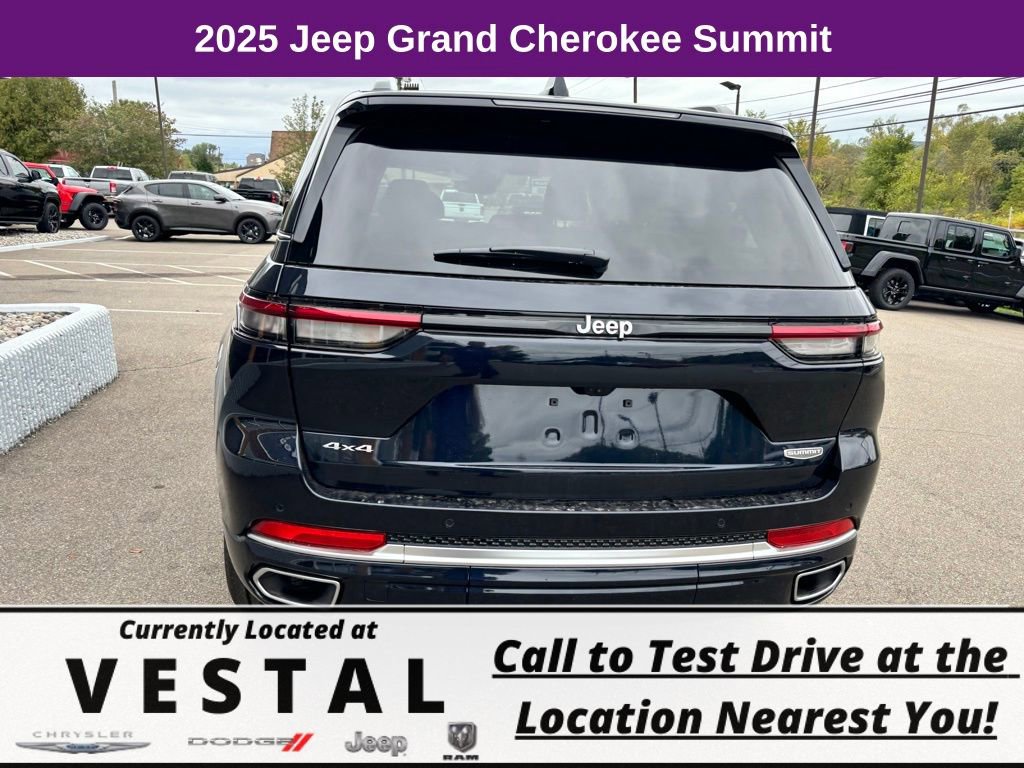 New 2025 Jeep Grand Cherokee Summit image 6