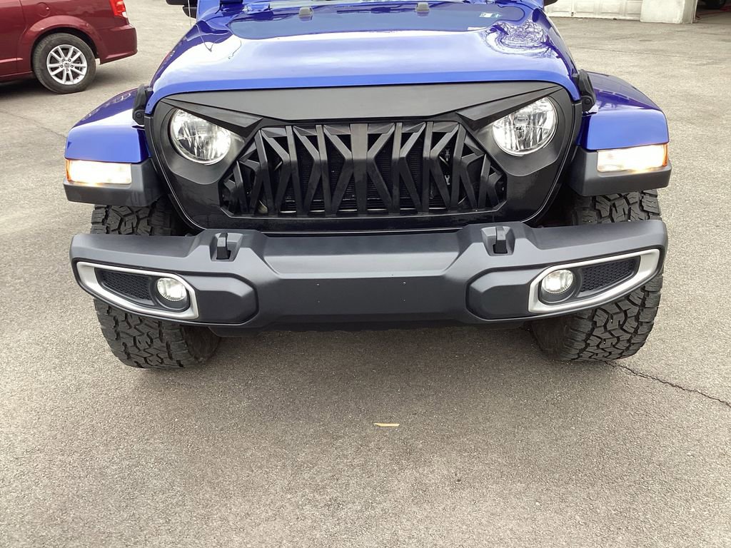 Used 2018 Jeep Wrangler Unlimited Sahara image 22
