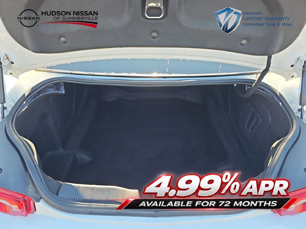 Used 2024 Chevrolet Camaro LT RWD image 29