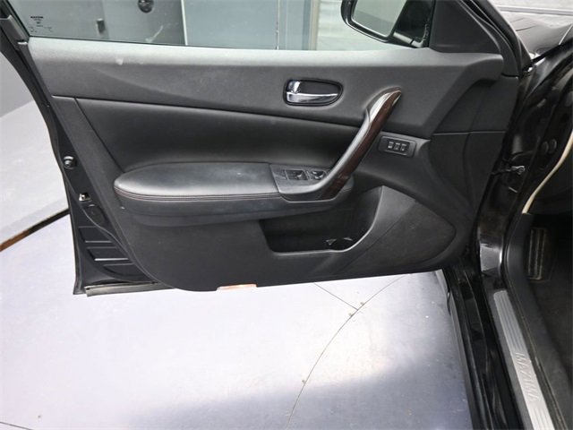Used 2012 Nissan Maxima 3.5 SV w/ Premium Pkg image 17