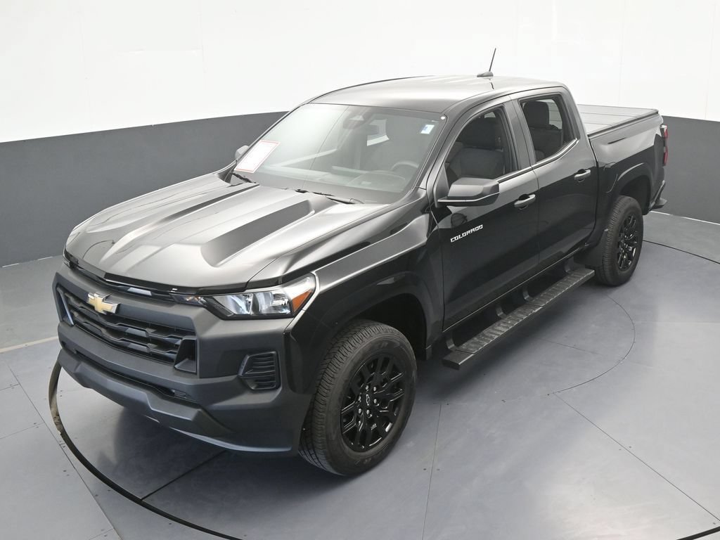 Used 2026 Chevrolet Colorado W/T w/ WT Custom Package RWD image 45